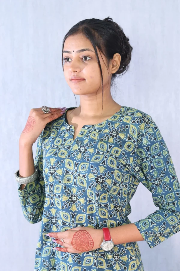 Ajrakhiya Collection - Image 4