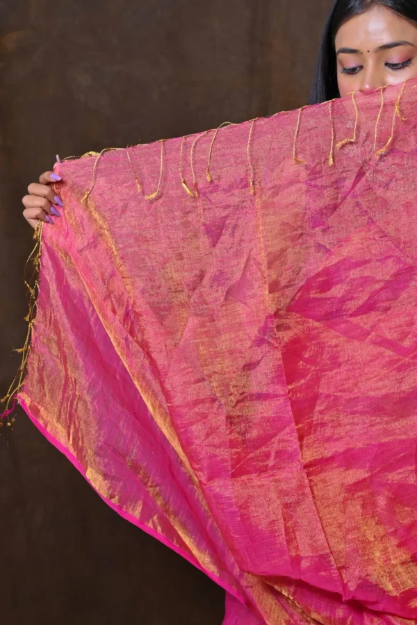 सोनतारा – Handwoven Zari Linen Saree - Image 3