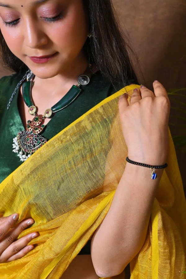 सोनतारा Handwoven Zari Linen Saree - Image 4