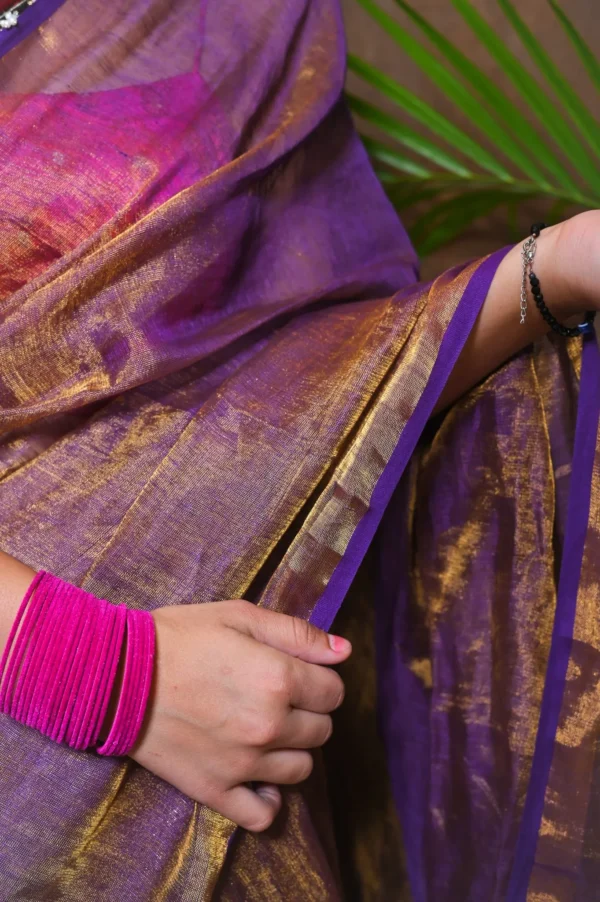 सोनतारा Handwoven Zari Linen Saree - Image 3