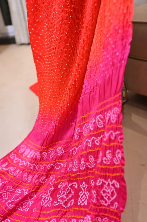 रंगरसिया – Raai Daana Bandhej Pure Gajji Silk Saree with Lagdi Patta Pallu - Image 3